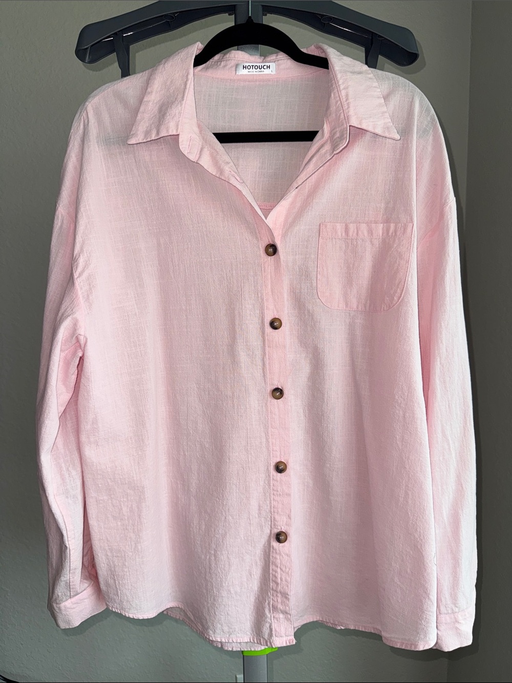 Hotouch Light Pink Button-Up Shirt